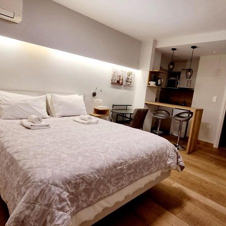 Stylish Studio Near Athens Hilton, Self Check-In! Eksteriør billede